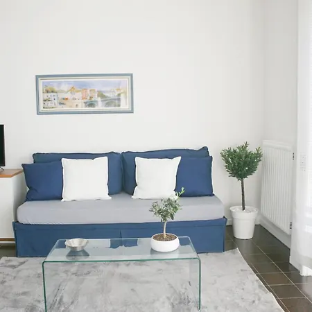 Apartment Madre Natura - Seafront & Luxury Design House *