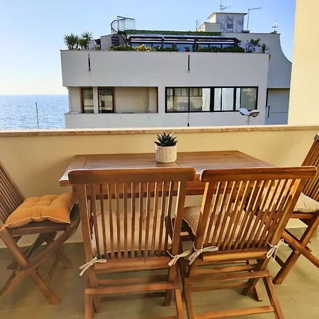 Apartment Madre Natura - Seafront & Luxury Design House